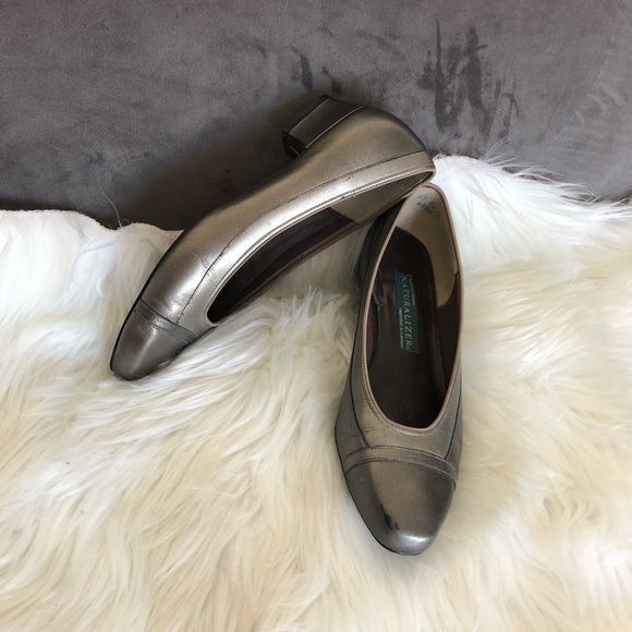 Vintage Naturalizer elegant heels - Picture 1 of 11